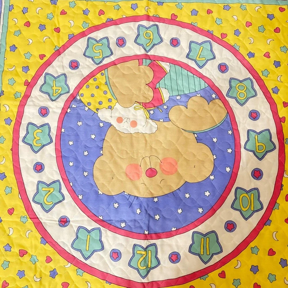 Sue Dreamer VTG Baby Quilt Bedtime Teddy Bear Clock Yellow Prairie Point‎ 36x45